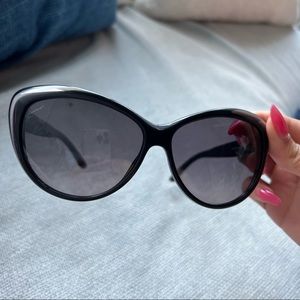 Gucci Cat eye Black Sunglasses